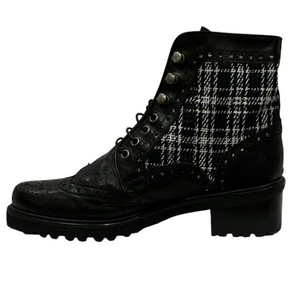 Stuart Weitzman Rare Women’s Brogue Ankle Boots Black Plaid Lace-Up Size 8 - Picture 5 of 12